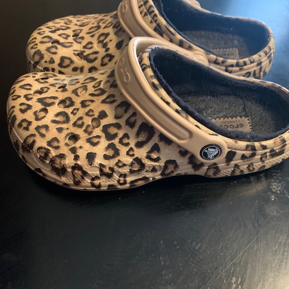 cheetah print lined crocs